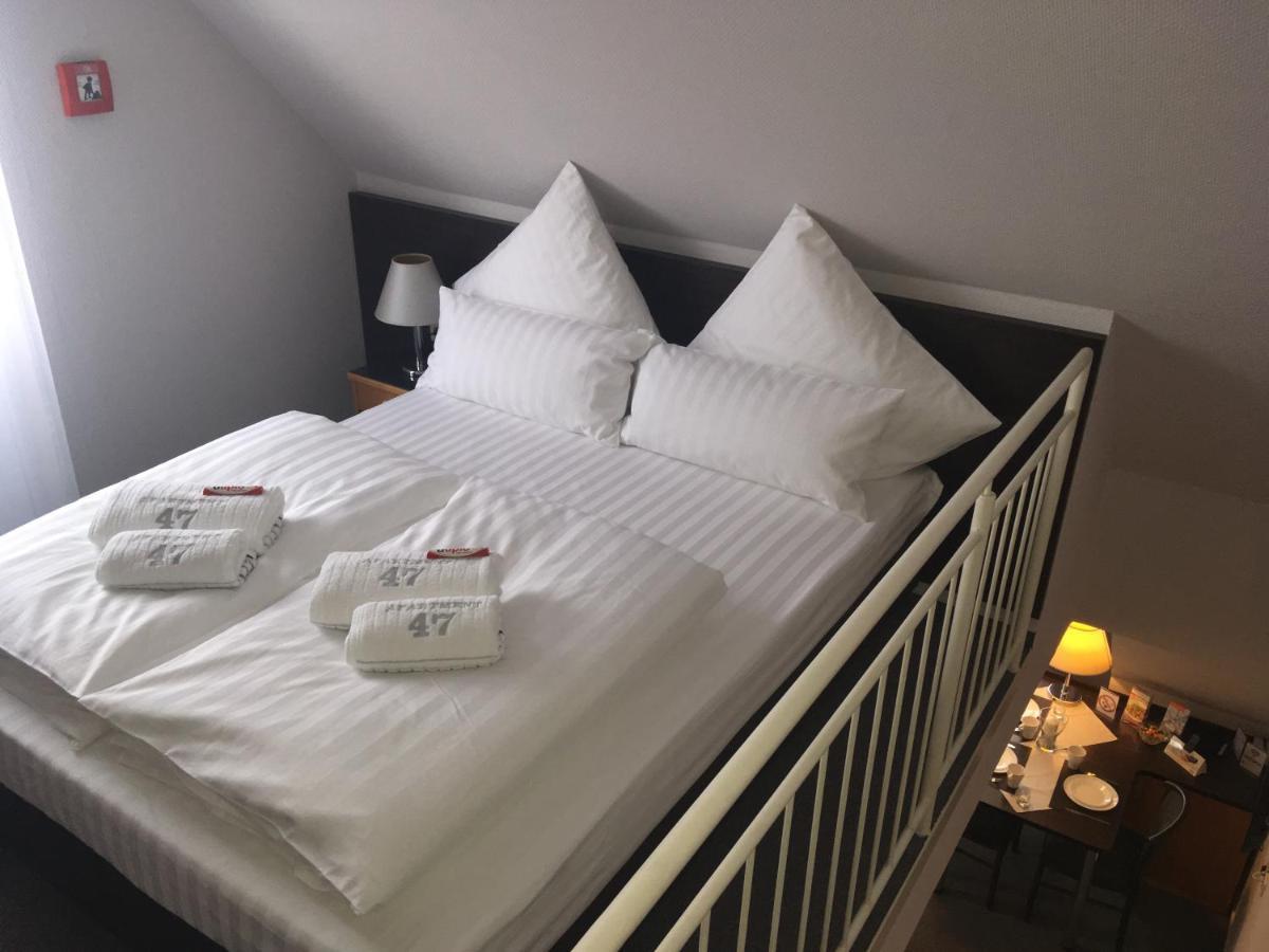 Apartment 47 ジンデルフィンゲン エクステリア 写真